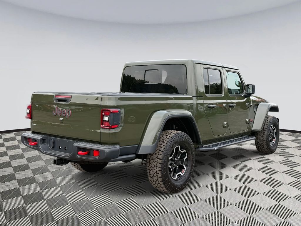 2021 Jeep Gladiator Rubicon photo 2