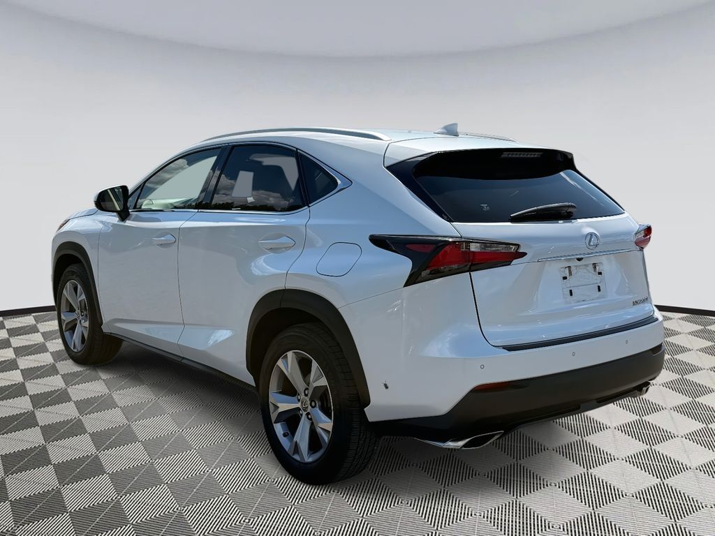 2017 Lexus NX 200t Luxury photo 3