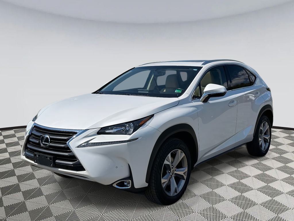 2017 Lexus NX 200t Luxury photo 4