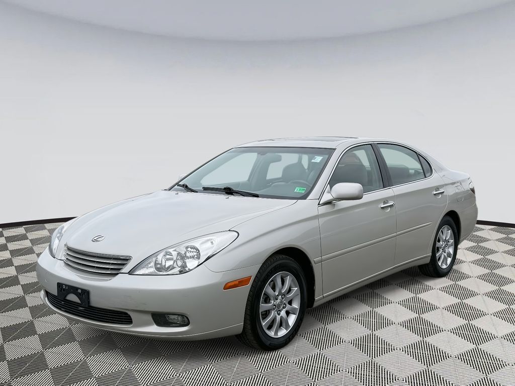 2002 Lexus ES 300 Base photo 2