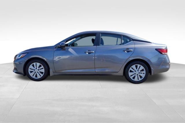 2021 Nissan Sentra S photo 3