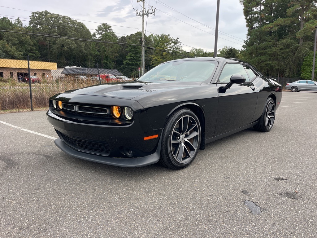 2018 Dodge Challenger R/T Scat Pack photo 2