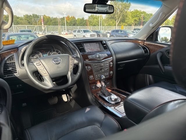2017 Nissan Armada Platinum photo 2