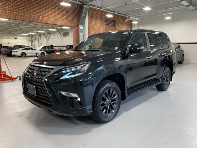 2023 Lexus GX 460 photo 3