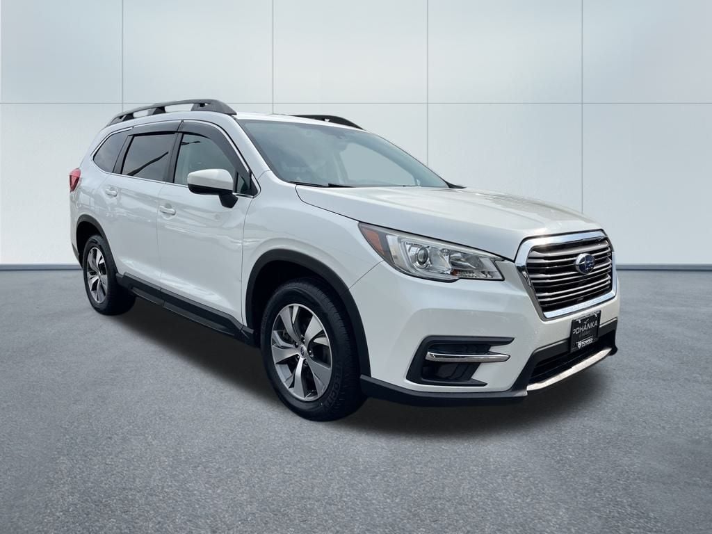 2019 Subaru Ascent Premium photo 2