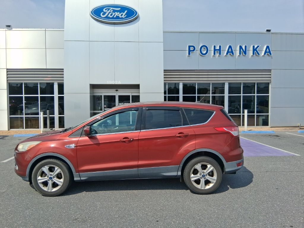 2014 Ford Escape SE photo 2