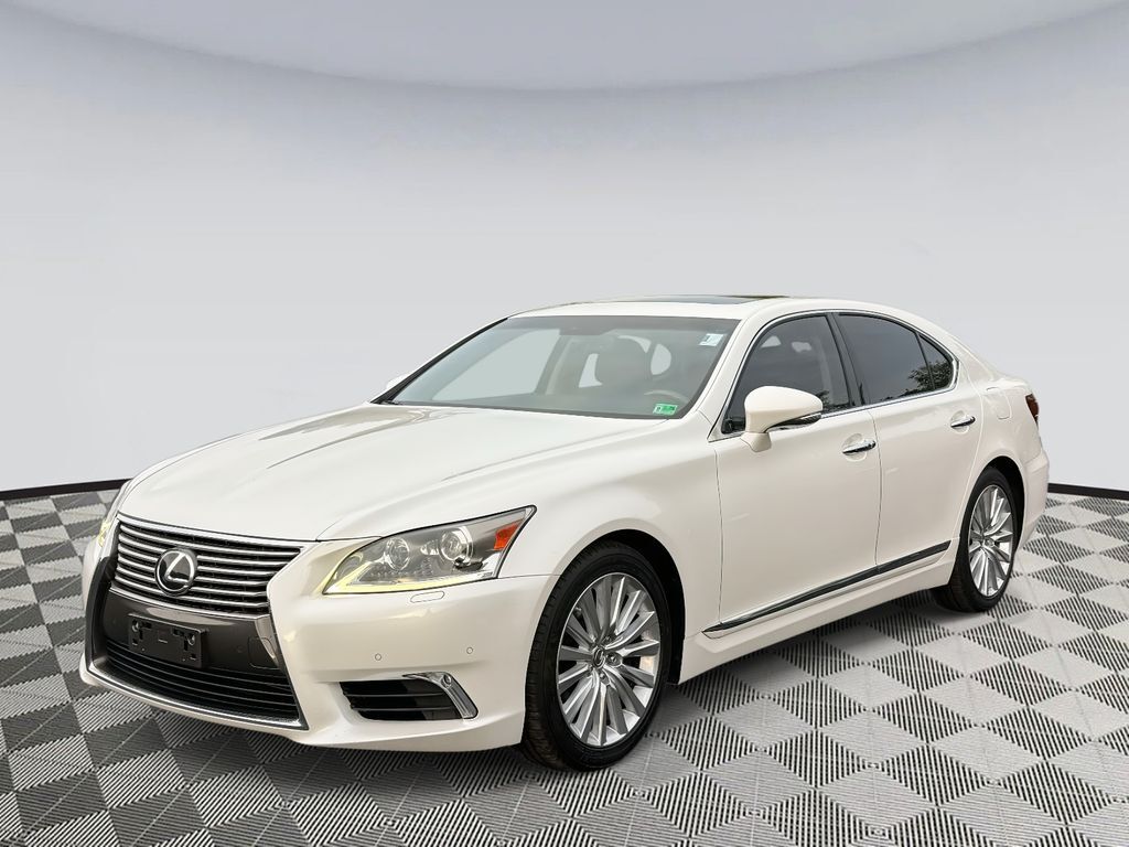 2017 Lexus LS 460 photo 4