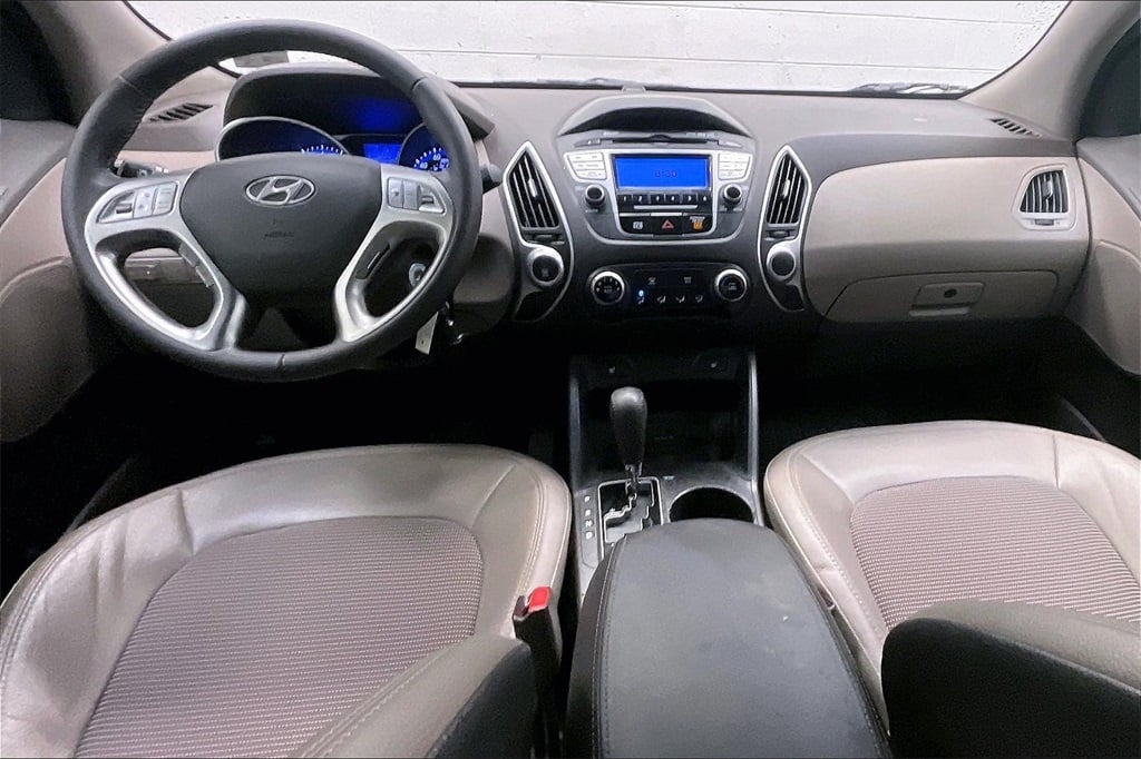 2013 Hyundai Tucson GLS photo 2