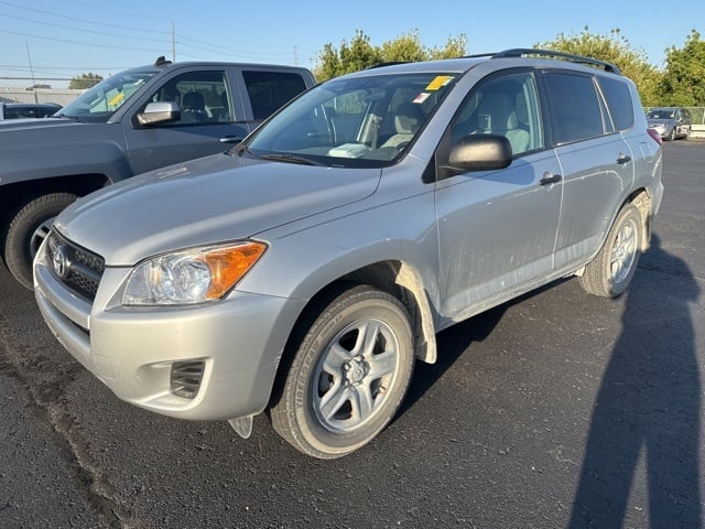 2011 Toyota RAV4 Base photo 2
