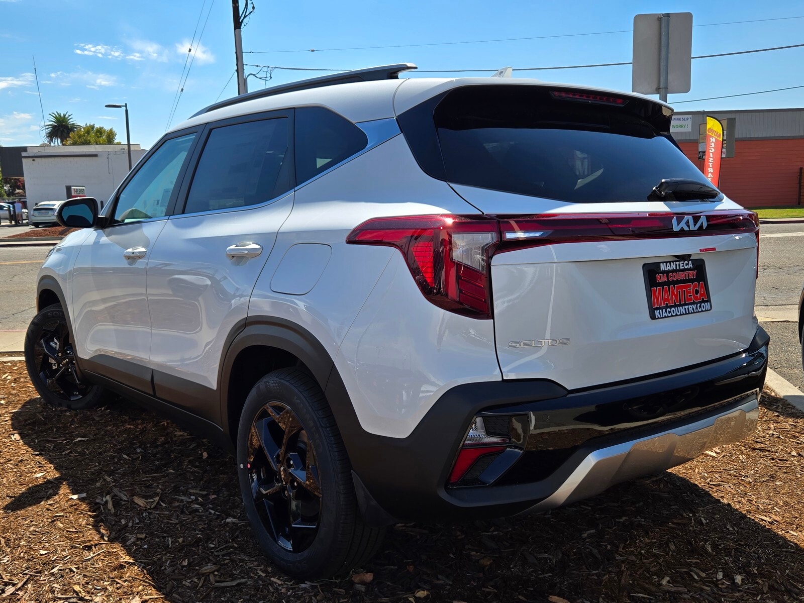 2026 Kia Seltos EX photo 3