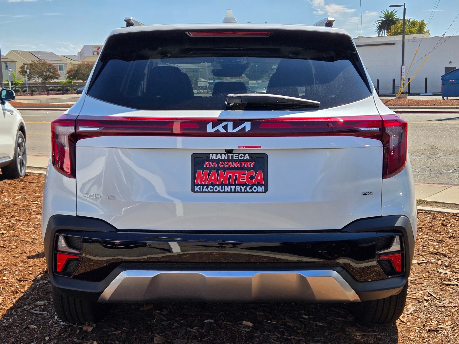 2026 Kia Seltos EX photo 4