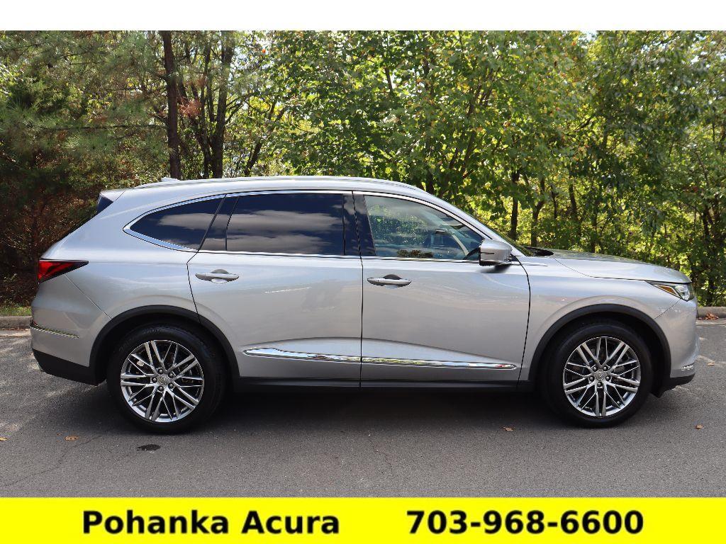 2022 Acura MDX Advance photo 5