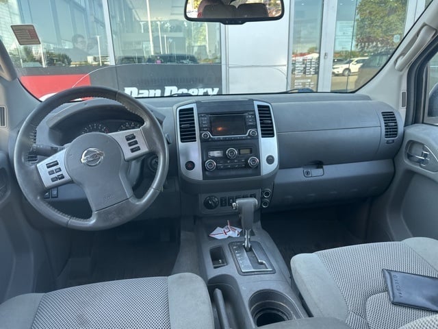 2016 Nissan Frontier SV photo 4