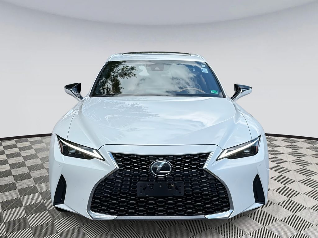 2021 Lexus IS 300 photo 6