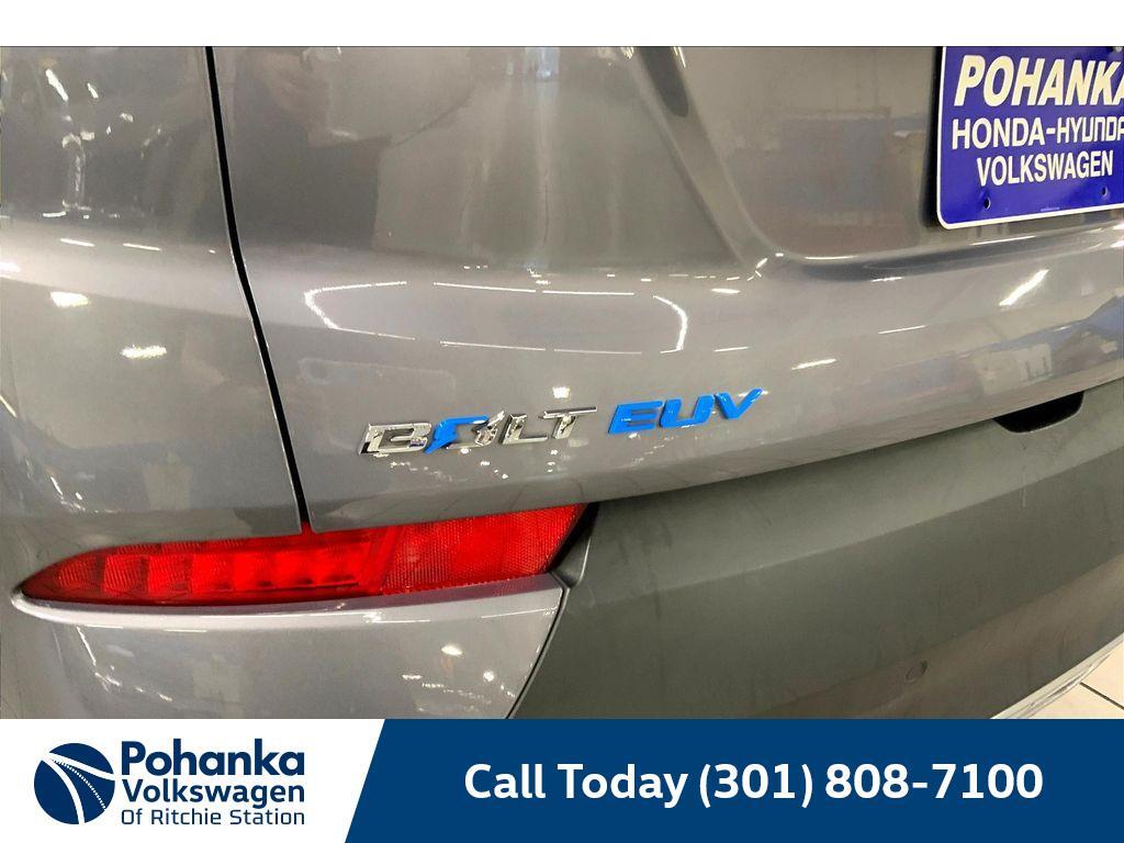 2022 Chevrolet Bolt EUV photo 4
