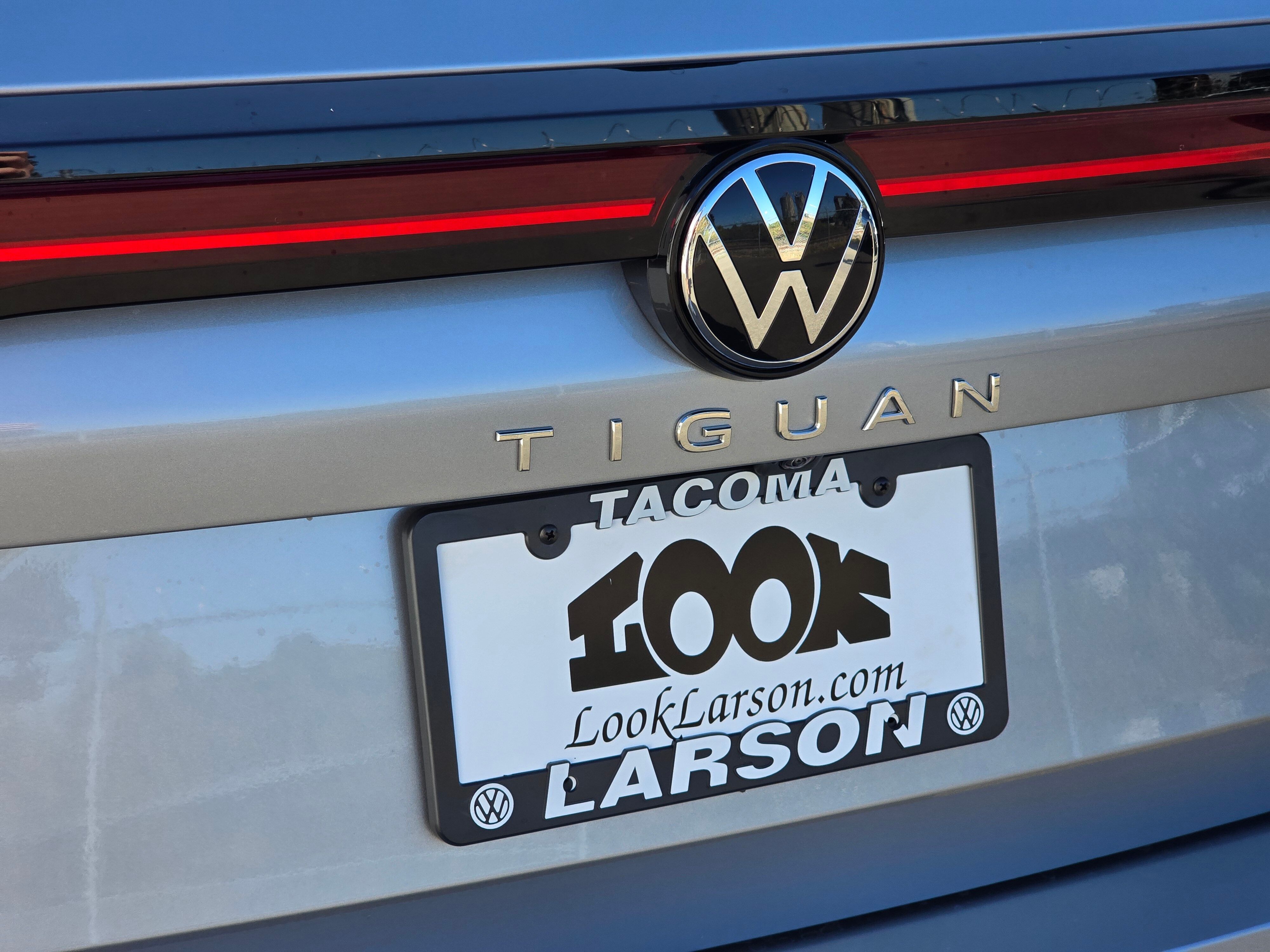 2025 Volkswagen Tiguan S photo 4