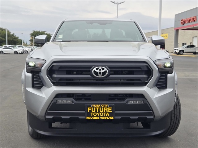 2025 Toyota Tacoma SR5 photo 2