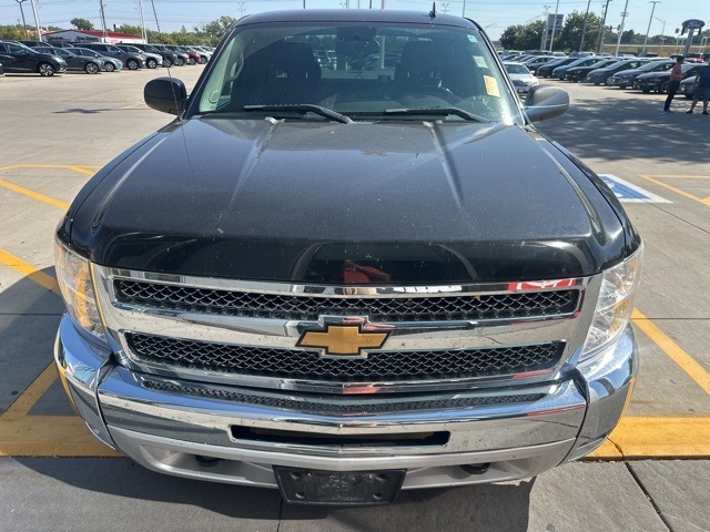 2012 Chevrolet Silverado 1500 LT photo 2