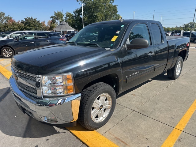 2012 Chevrolet Silverado 1500 LT photo 3
