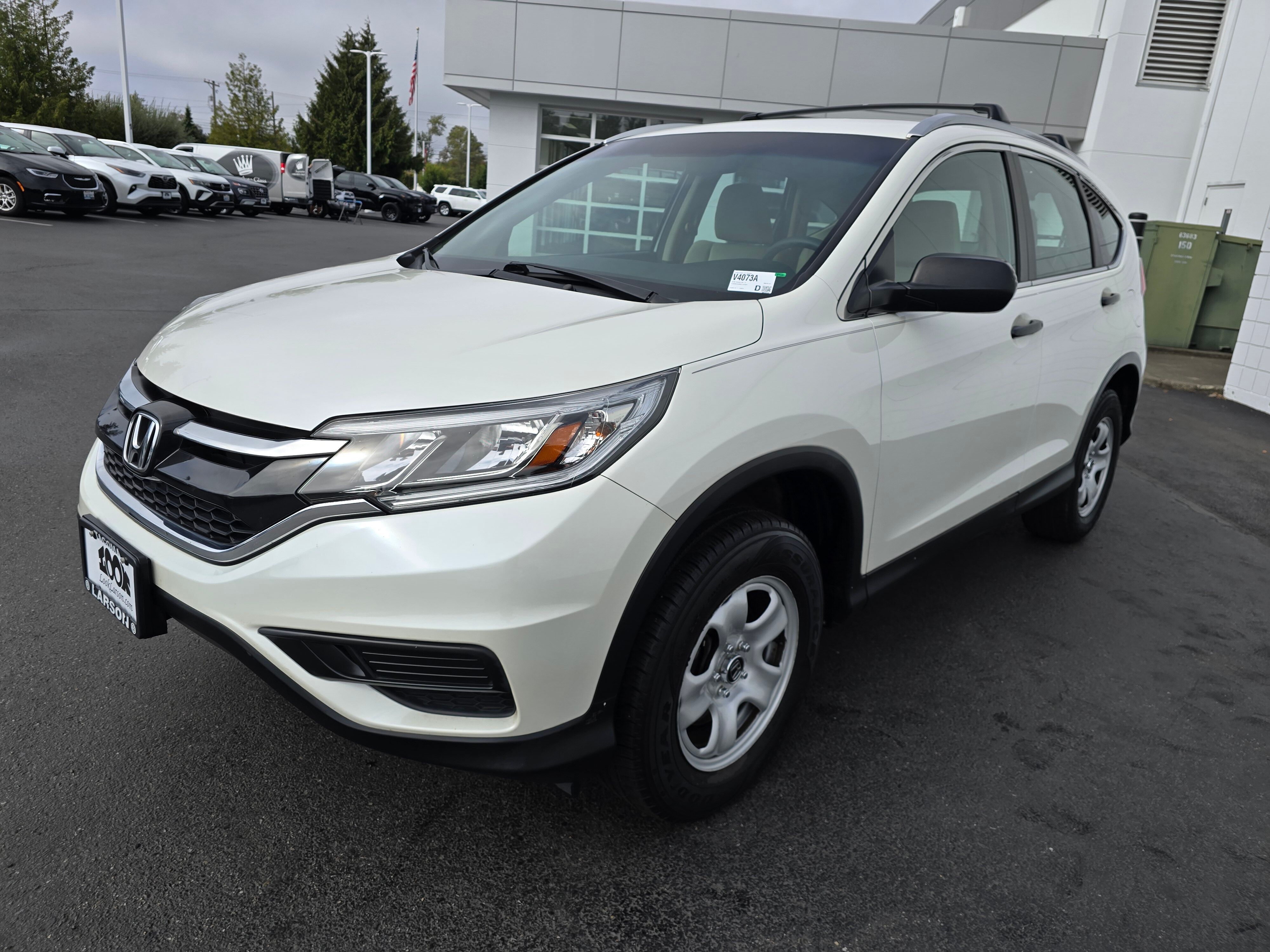2016 Honda CR-V LX photo 4