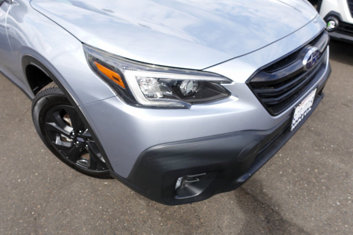 2022 Subaru Outback Onyx Edition XT photo 2