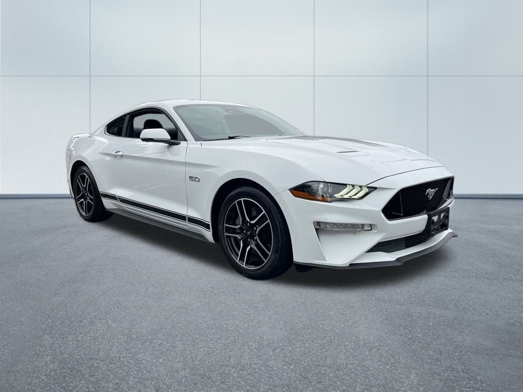 2022 Ford Mustang GT Premium photo 4