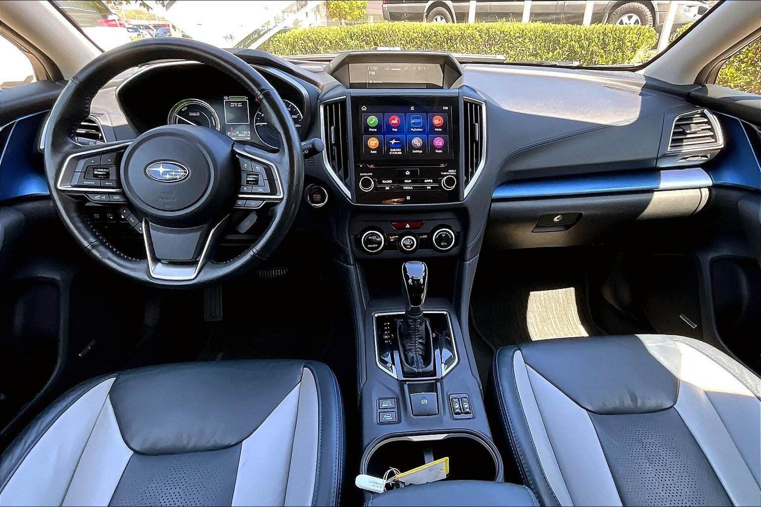 2019 Subaru Crosstrek Hybrid photo 2
