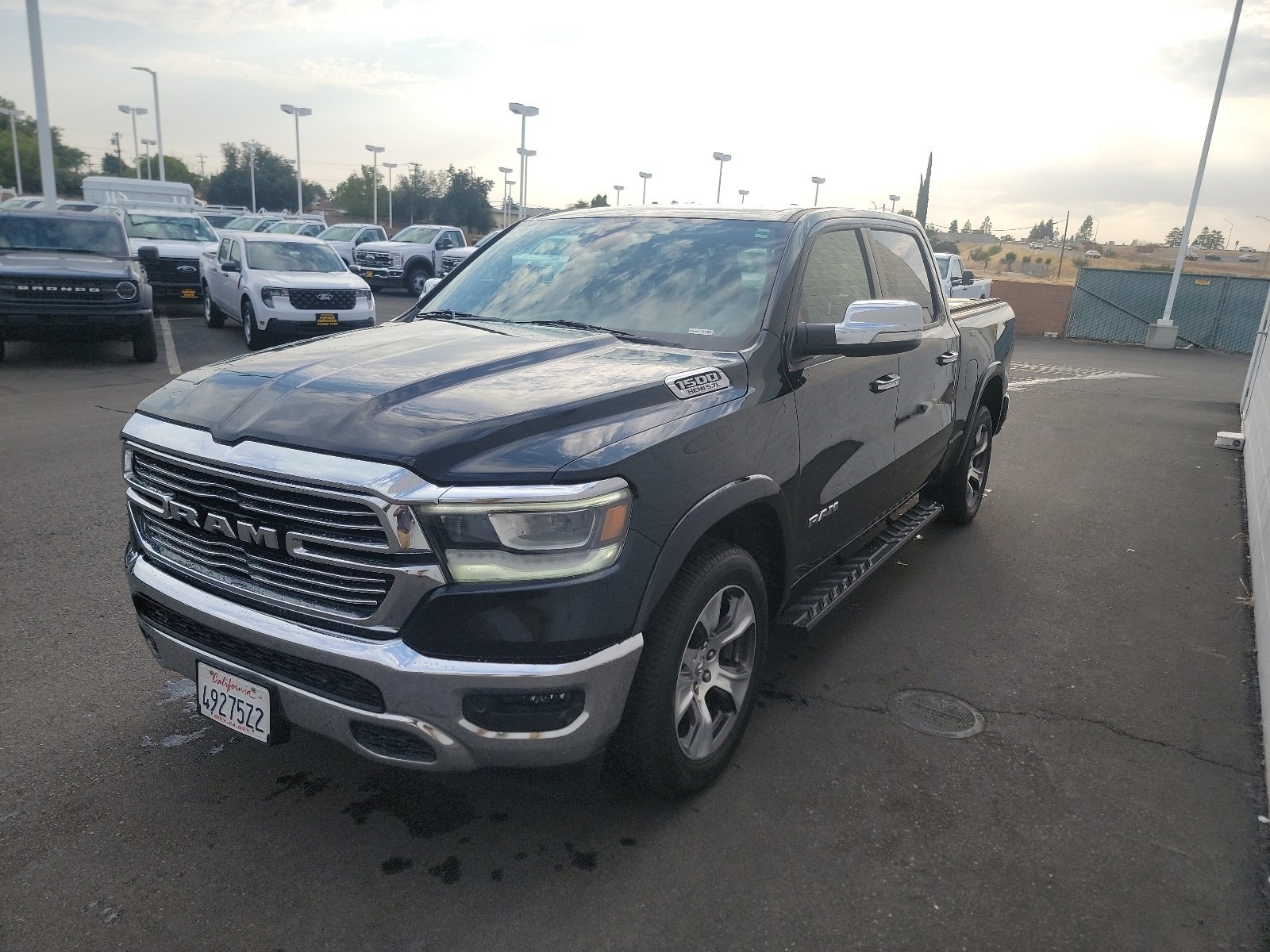 2020 Ram 1500 Laramie photo 4