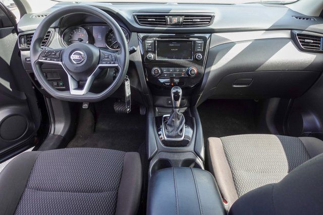 2022 Nissan Rogue Sport S photo 4