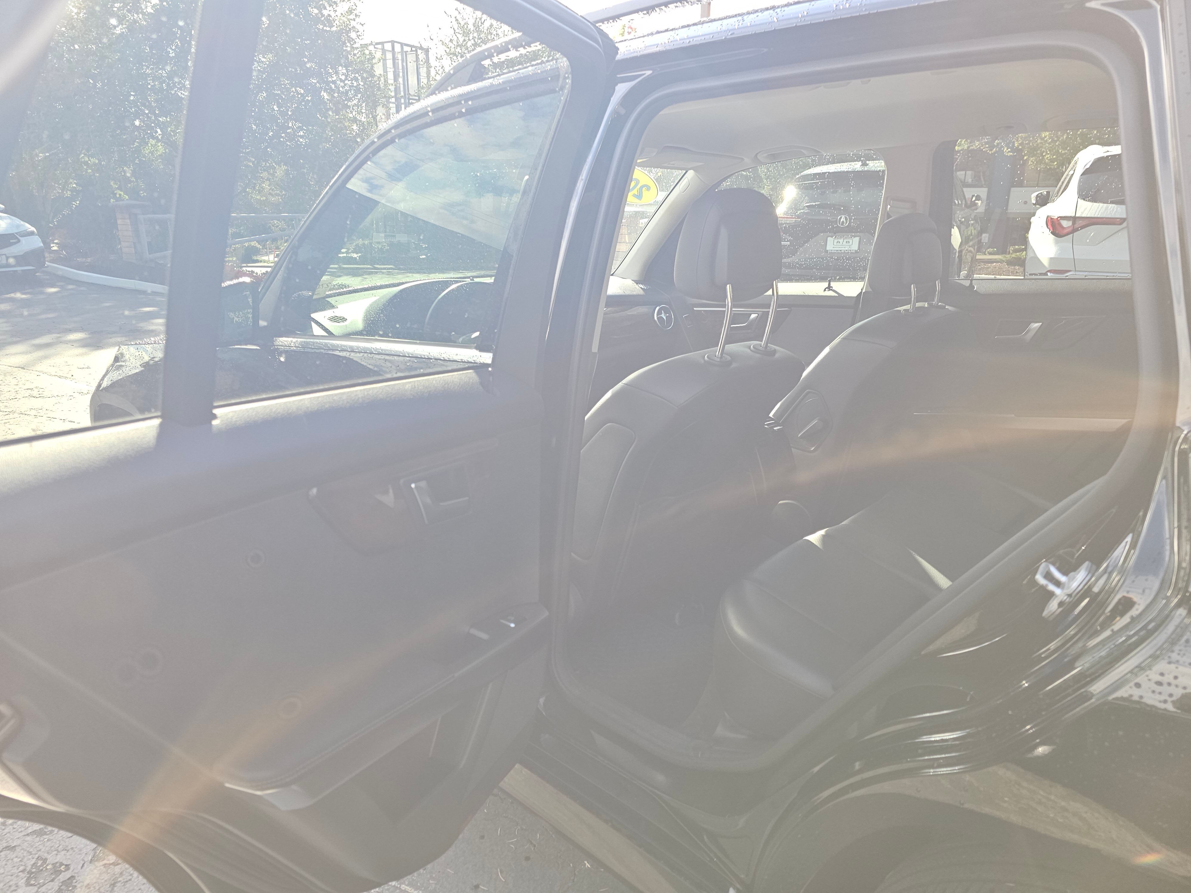 2014 Mercedes Benz GLK 350 photo 2