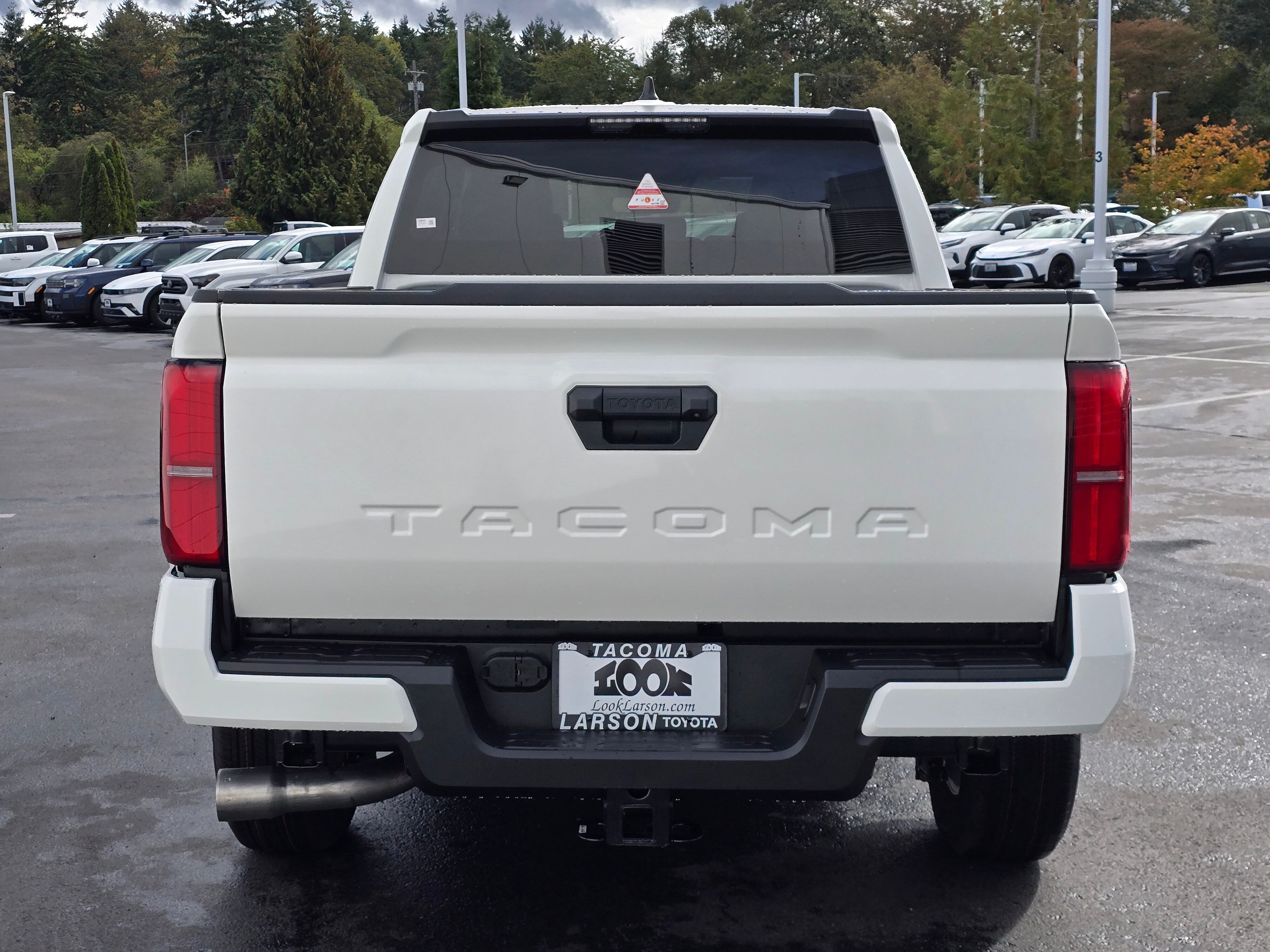 2025 Toyota Tacoma SR5 photo 2