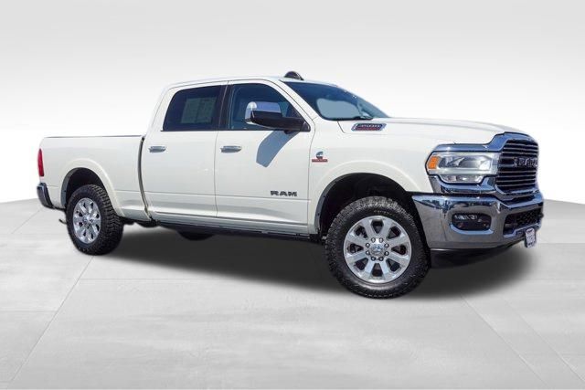 2022 Ram 3500 Laramie photo 3