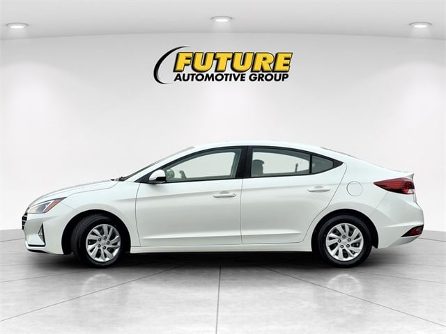 2020 Hyundai Elantra SE photo 4