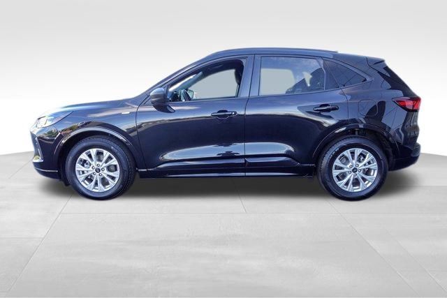 2024 Ford Escape ST-Line photo 4