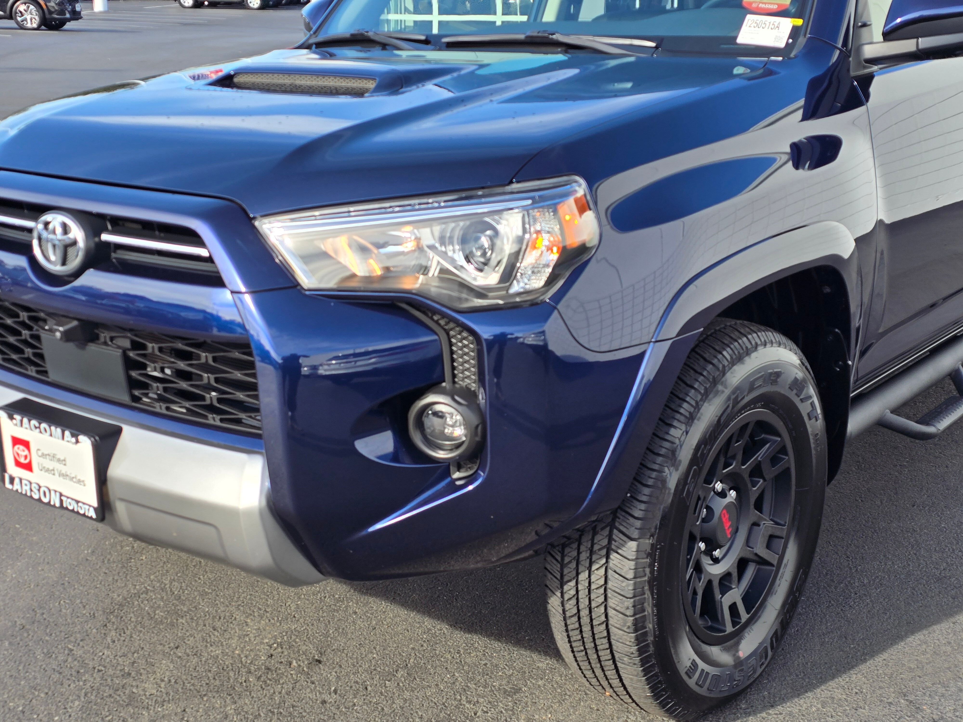 2024 Toyota 4Runner TRD Off-Road Premium photo 2