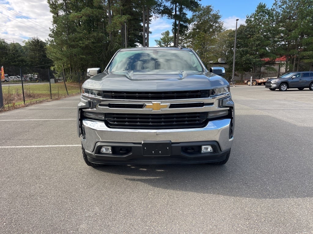 2020 Chevrolet Silverado 1500 LT photo 3