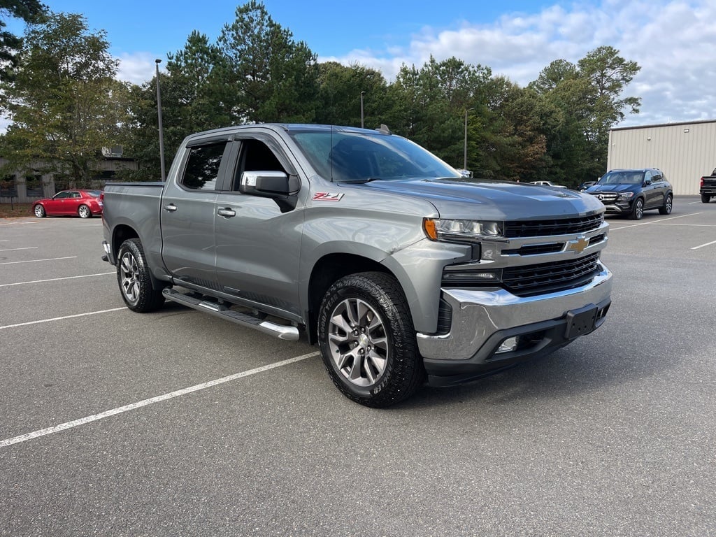 2020 Chevrolet Silverado 1500 LT photo 4