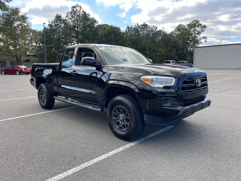2016 Toyota Tacoma SR photo 4