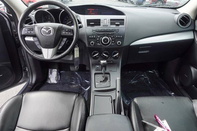 2012 Mazda Mazda3 Grand Touring photo 6
