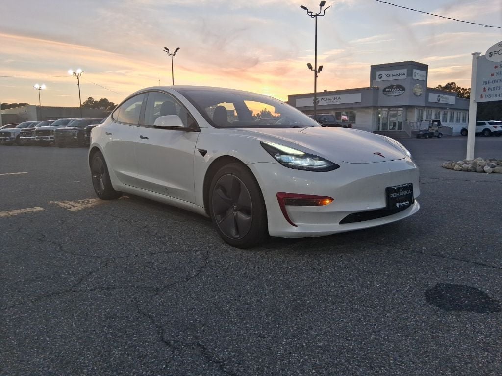2021 Tesla Model 3 Standard Range Plus photo 3