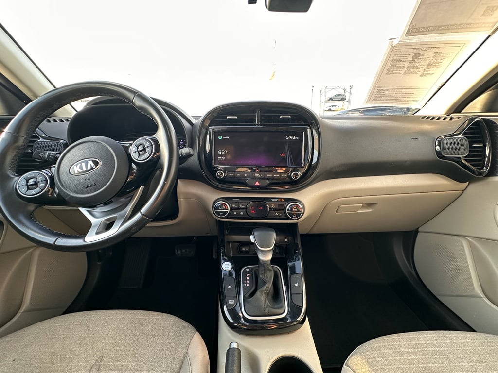 2021 Kia Soul EX photo 2