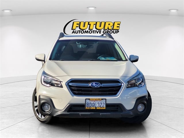 2018 Subaru Outback 3.6R photo 2