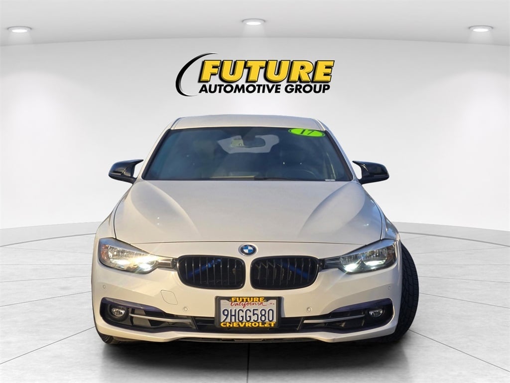 2017 Bmw 330i photo 2