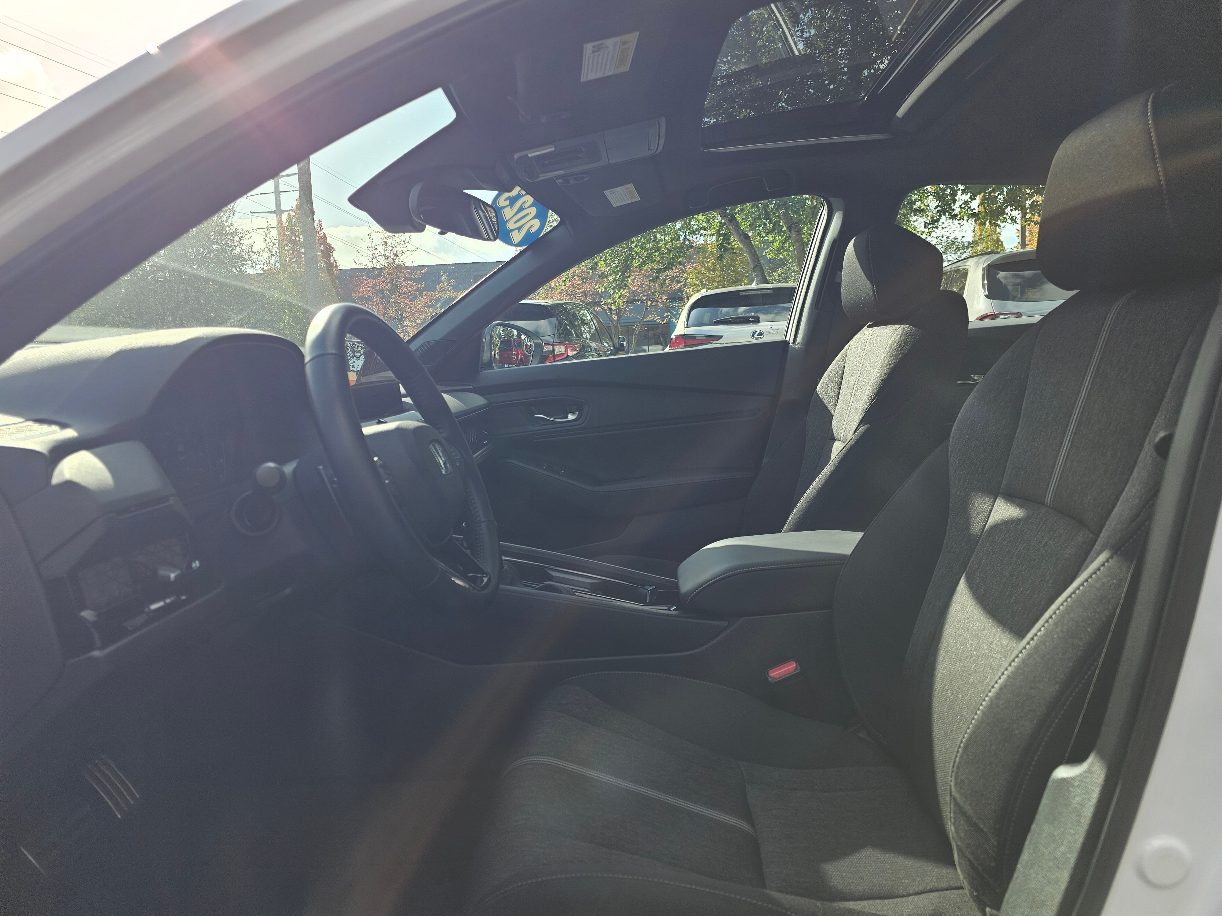 2023 Honda Accord Hybrid Sport photo 2