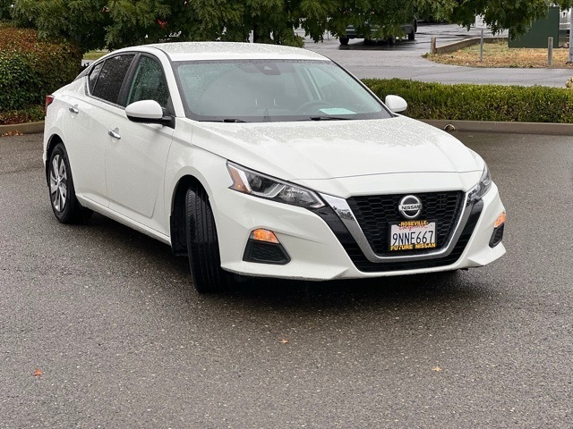2020 Nissan Altima 2.5 S photo 2