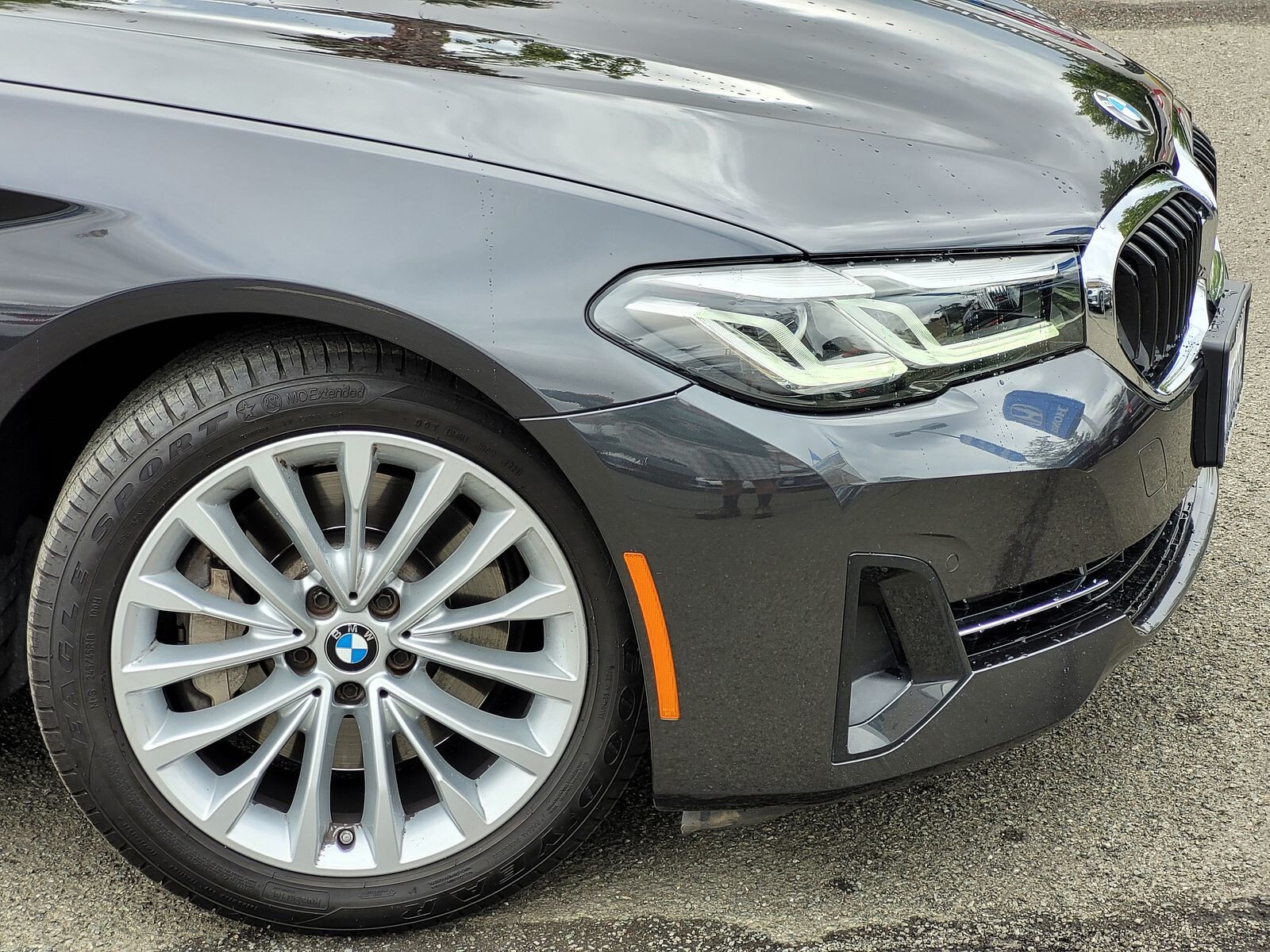 2022 Bmw 530i photo 3