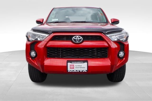 2019 Toyota 4Runner SR5 photo 3