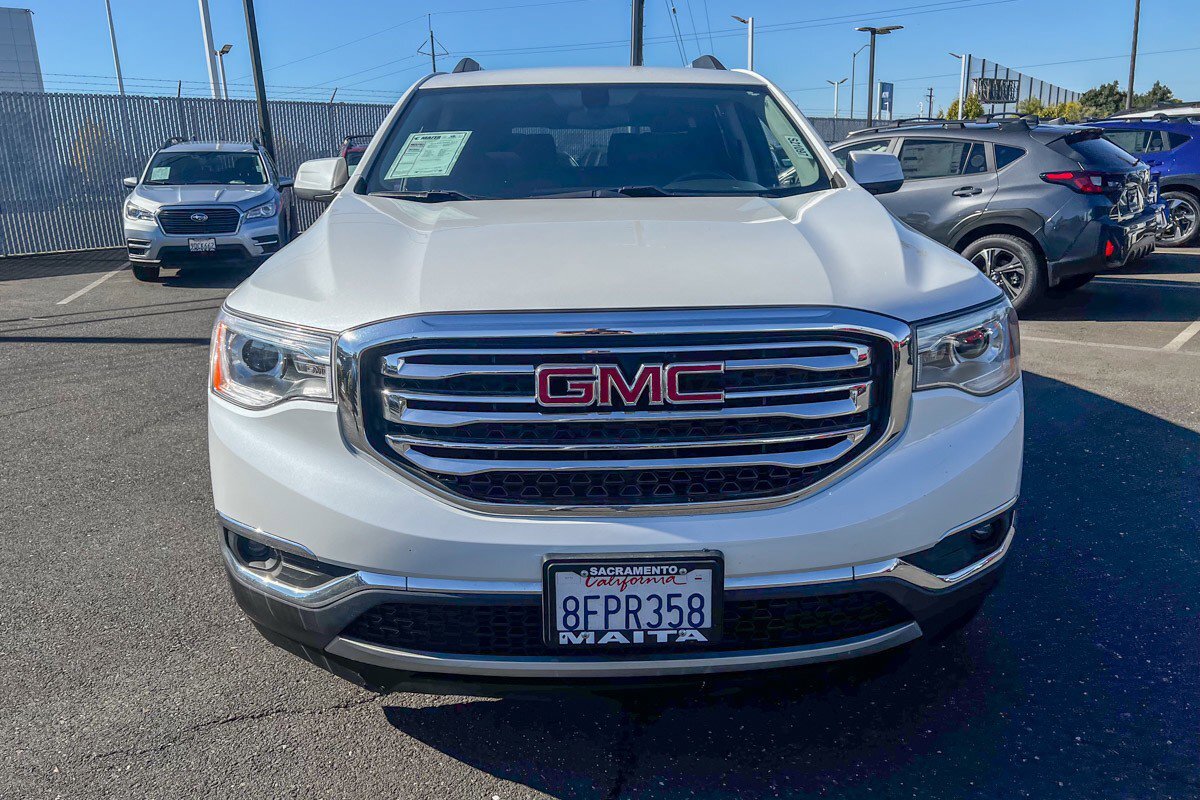 2019 Gmc Acadia SLE photo 2