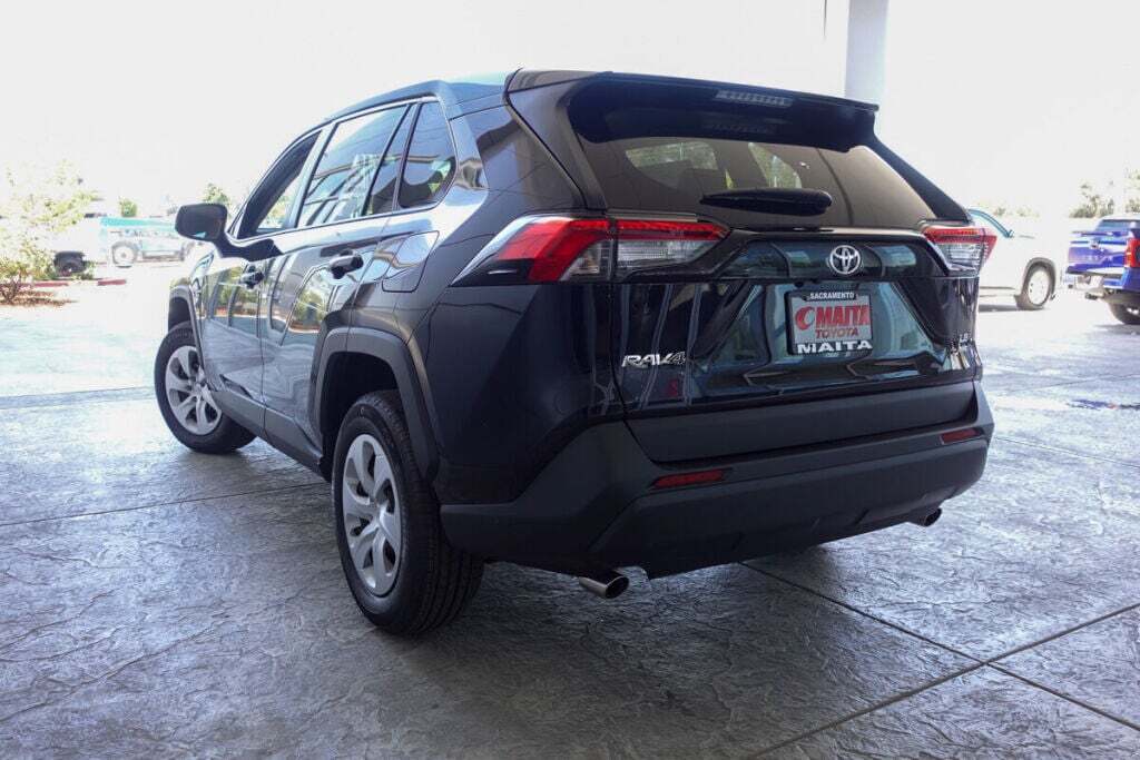 2025 Toyota RAV4 LE photo 3
