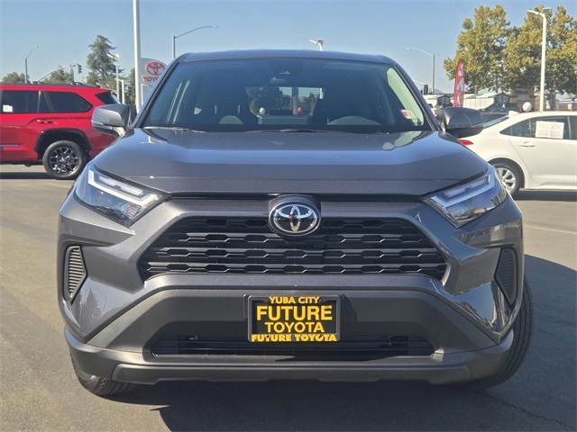2025 Toyota RAV4 LE photo 2